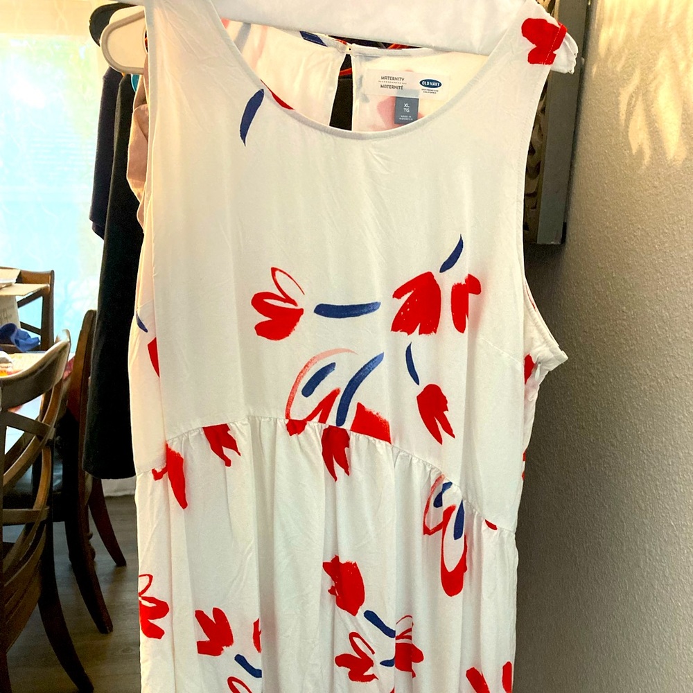 White floral Maternity dress